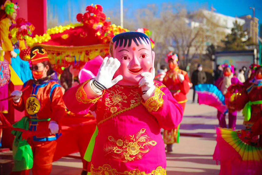 社火表演。馮磊攝