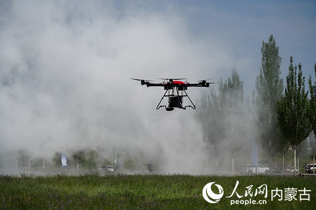 救援演練現(xiàn)場。人民網(wǎng) 孟佳澍攝