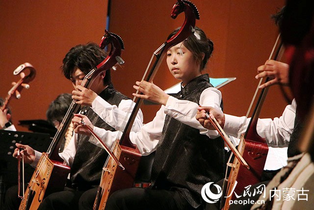 演出現(xiàn)場。實(shí)習(xí)生 郝婧攝