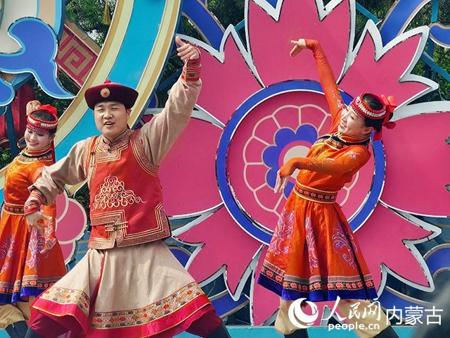 舞蹈《草原兒女》現場。實習生 秦語睿攝