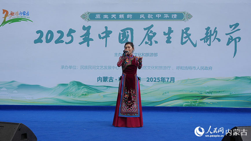 惠民演出現(xiàn)場(chǎng)。實(shí)習(xí)生 王正玉攝