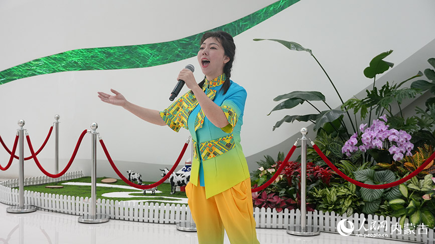 木洞山歌表演。實習(xí)生 王正玉攝