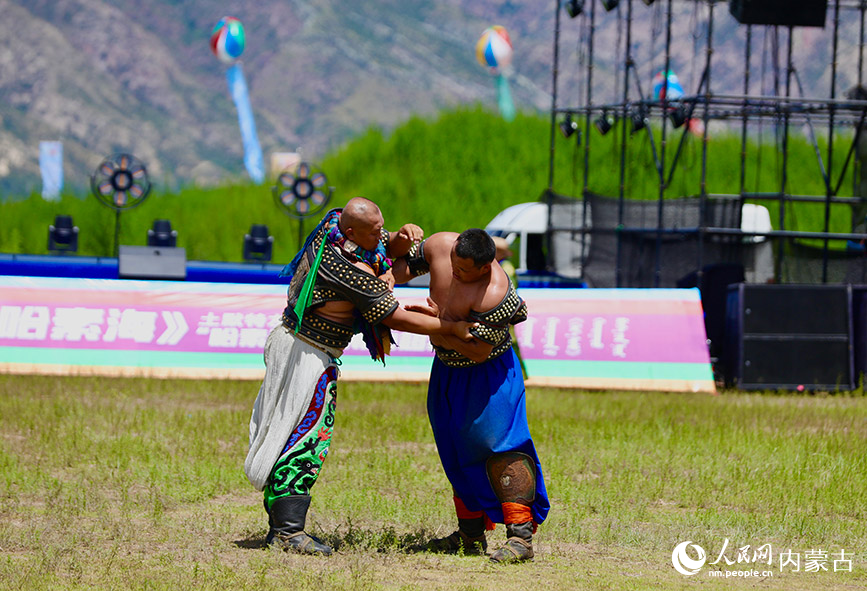 比賽現(xiàn)場(chǎng)。人民網(wǎng)記者 齊浩男攝