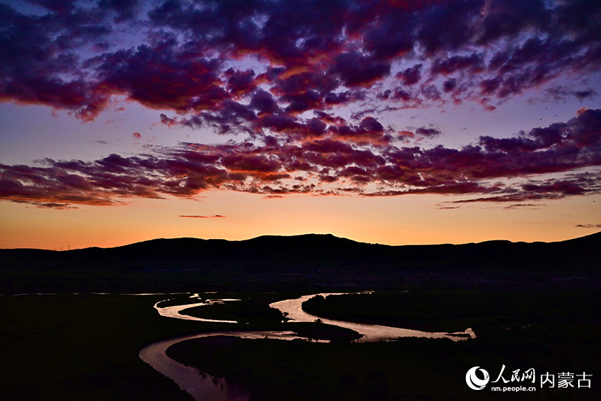 免渡河國家濕地公園日出前景色。實(shí)習(xí)生 張雅新攝