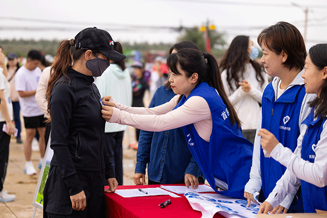 活動現(xiàn)場。烏力更攝