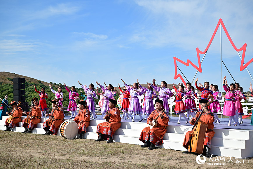 開幕式現(xiàn)場。人民網(wǎng)記者 寇雅楠攝