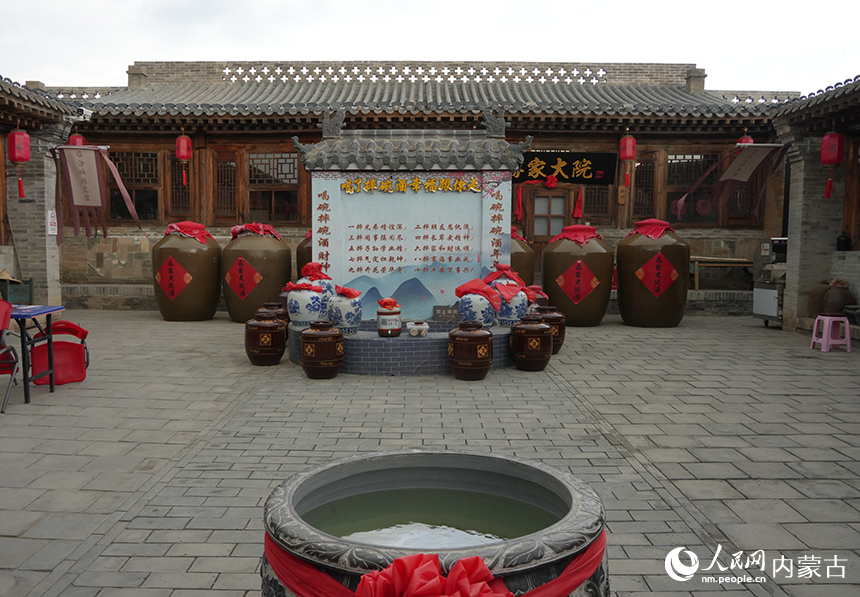 老包頭走西口文化歷史街區(qū)。人民網(wǎng)記者 張雪冬攝