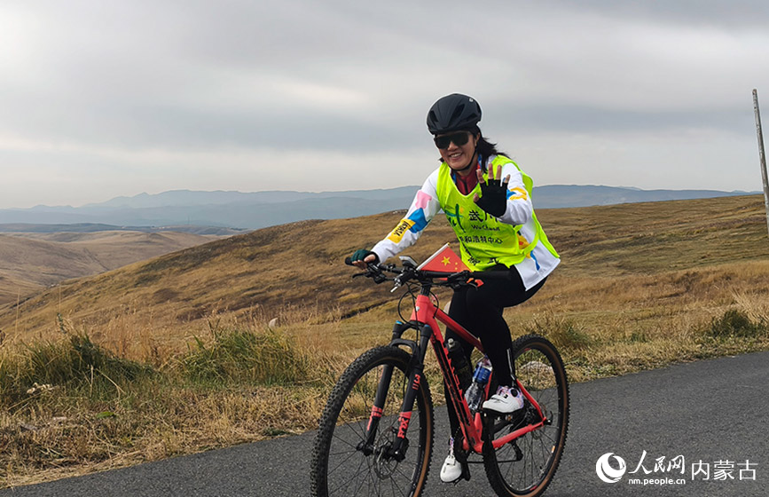 參加活動的騎行愛好者。曹慧攝