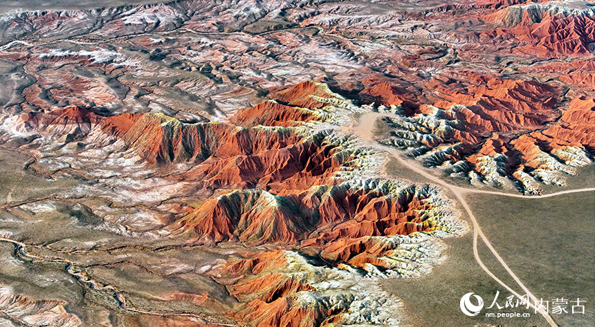 紅崖臺(tái)地景觀。王正攝