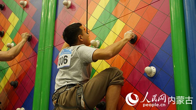 比賽現(xiàn)場。人民網(wǎng)記者 齊浩男攝