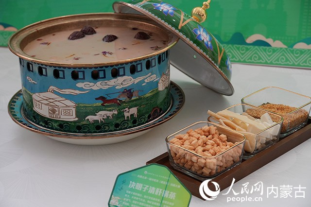 參賽團隊菜肴成品。實習(xí)生 牛佳攝