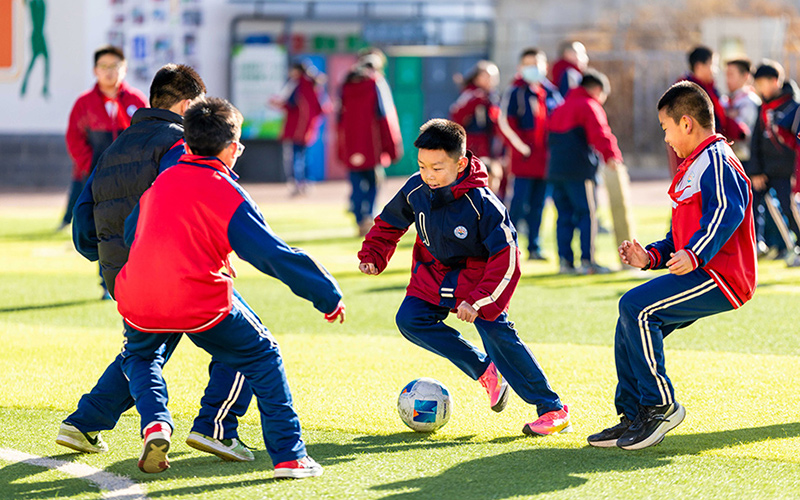 內(nèi)蒙古呼和浩特：校園體育運(yùn)動歡樂多